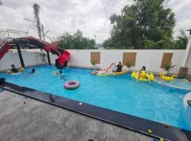 Huahin Friends Pool Villa 1