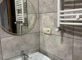 მაკას სასტუმრო, hotel v destinaci Chiatʼura