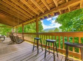 Gatlinburg Smoky Mountain Cabin about 1 Mi to Park!