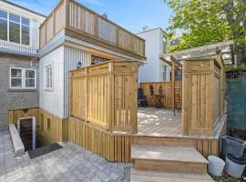 Huge Apartment - Best Location - Large Patio