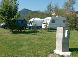 Stellplatz Božanov, kemp v destinaci Božanov