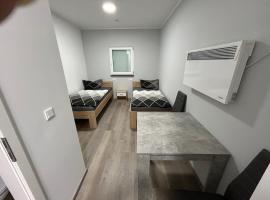 LaMaria Apart 1-10, motel in Homberg