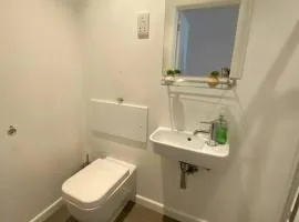 Sleep 6 Flat at Iconic Piccadilly Circus VR6