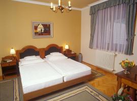 Hotel Lovasberény, hotel Lovasberényben