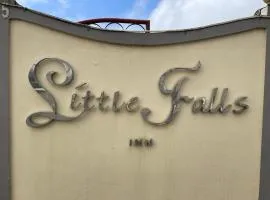 Little Falls Tagaytay、タガイタイのリゾート
