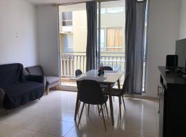 Apto de 3 habitaciones con ventiladores y parqueadero comunal, acomoda&ccedil;&atilde;o com cozinha em Valledupar