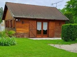 Chalet, hotel in Savières