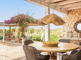 Villa Charming House, hotel in La Mola