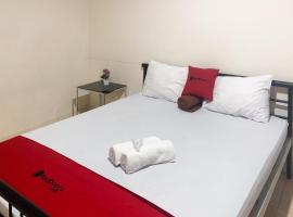 RedDoorz Near Stasiun Tanjung Karang Lampung, готель у місті Tanjungkarang