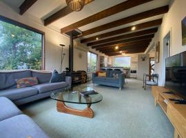 Entire house and garden - River Retreat, hotel a Albert Town