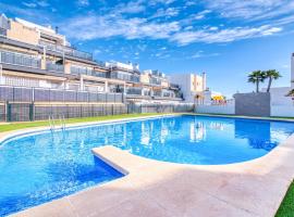 3 Bedroom Nice Apartment In Santa Pola, hotel i Santa Pola