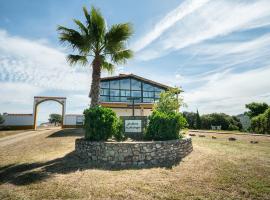 Casa Rural La Sierra de Monfrag&uuml;e, caba&ntilde;a o casa de campo en Malpartida de Plasencia