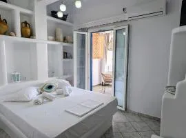 Anoi Rooms