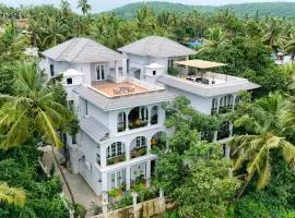 ELIVAAS 5 BHK Pet Friendly with Pvt Pool - Villa Vacasa