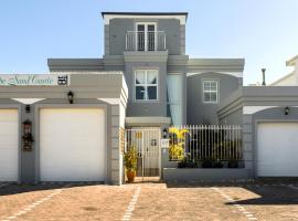 The Sandcastle Guesthouse - Melkbosstrand, hotel a Melkbosstrand