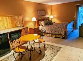 Springbrook Inn Hartwick Pines