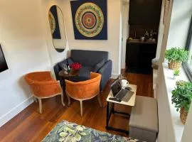 Bespoke Gallery guesthouse