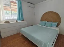 Pitate Surf House