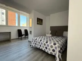 Estudio con terraza y vistas en el centro