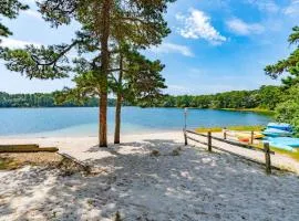 6 Lakeside Terrace, Harwich