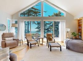 Capeside Paradise, hotel din Pacific City