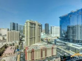 MGM Signature-22-711 Strip View Jacuzzi Studio