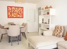2 bdr cozy beachside apartment, Copacabana - LCGR