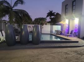 Imbopha guesthouse, levn&yacute; hotel v destinaci Pongola