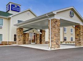 Cobblestone Hotel & Suites Pulaski/Green Bay, hotel near Lambeau Field, Pulaski
