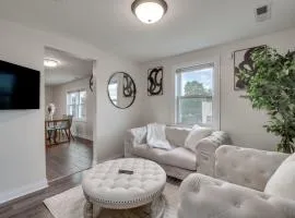 Dog-Friendly Blue Island Apt with Backyard!