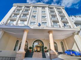 Sandals Lily Hotel, hotel en Dalat