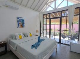 Coco Colada Bungalows、クタのホームステイ