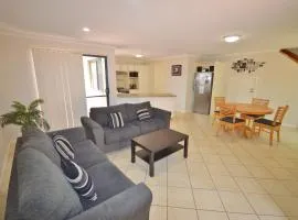 Blue Ocean Villa 7 - Kalbarri, WA