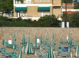 Viesnīca Hotel Vela Velo Club Vieste Vjestē