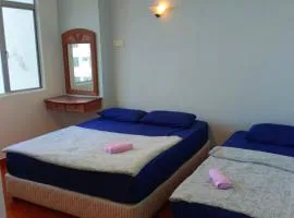 Glory Beach Resort 2 Room & 3 Room At PD