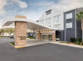 Fairfield Inn Suites Brunswick