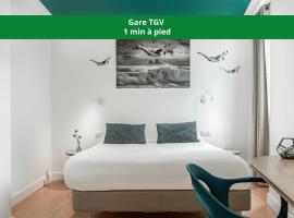 Grand Hôtel de la Gare Toulon - Boutique Hôtel – hotel w mieście Tulon
