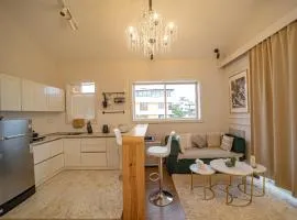 Luxurious 1Bhk Stay
