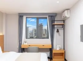 三亚观海楼酒店（三亚湾椰梦长廊店）