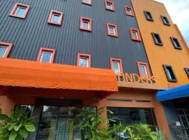 Anders Arjuna Selatan