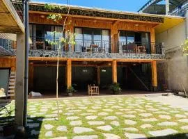 Cò's House
