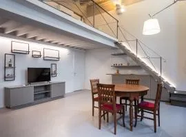 UNYCA - Luxury Duomo Loft Florence