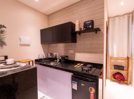 Estudio Mar´Bella Pertinho da Praia c/ Cozinha completa e Garagem privado, ArCond e Wifi Veloz, hotel in Maragogi