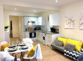 Eastbourne Pier Apartments, holiday home in Eastbourne