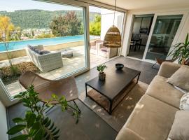 Brand New Apartment with Pool and Amazing View, hotel v destinaci Rothrist