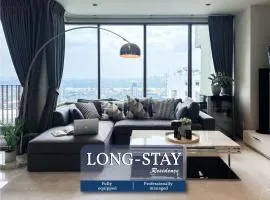The Grand Penthouse 2BR Ultra Fast WiFi Sukhumvit
