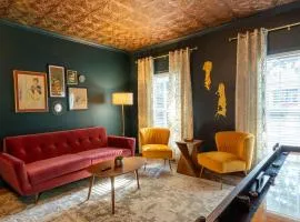 Downtown Os Artistic Stay W Fire Pit, Game Room!