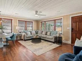 Stunning Coastal 3 Bedroom Beach Home! Sleeps 6 Guests!