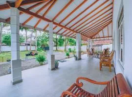 Shinestar Villa Mirissa