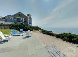 Immaculate Beach Condo，丹尼斯港的無障礙飯店